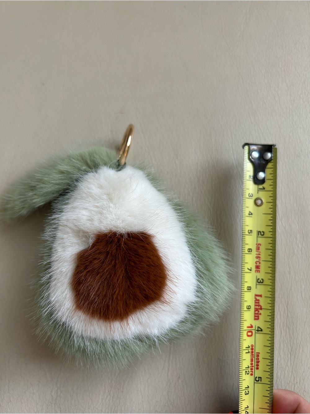 Avocado Keychain - Picture 4 of 4